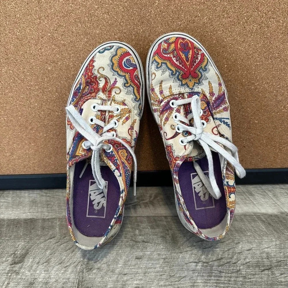 VANS x Liberty Flower Paisley and Cream Women's 7.5 - Picture 1 of 8